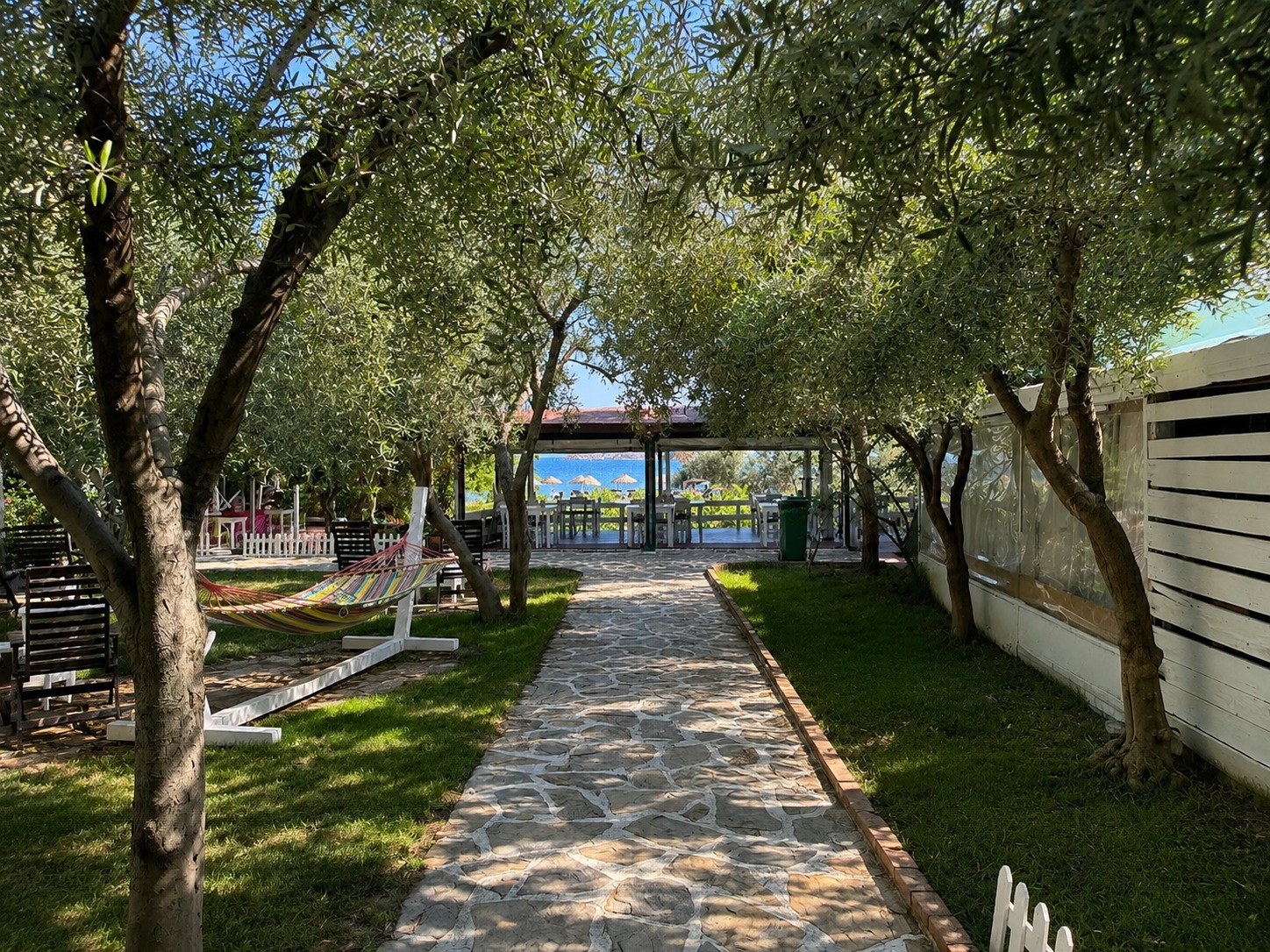 Arşipel Otel bahçe görseli 5