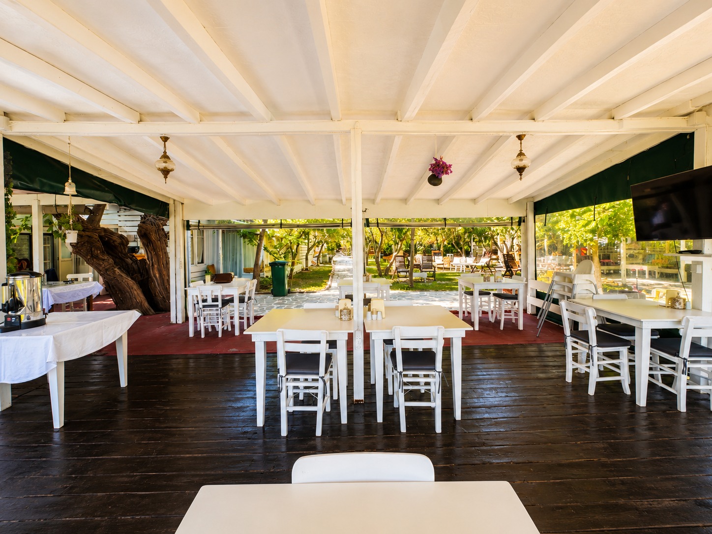 Arşipel Otel restoran görseli 2